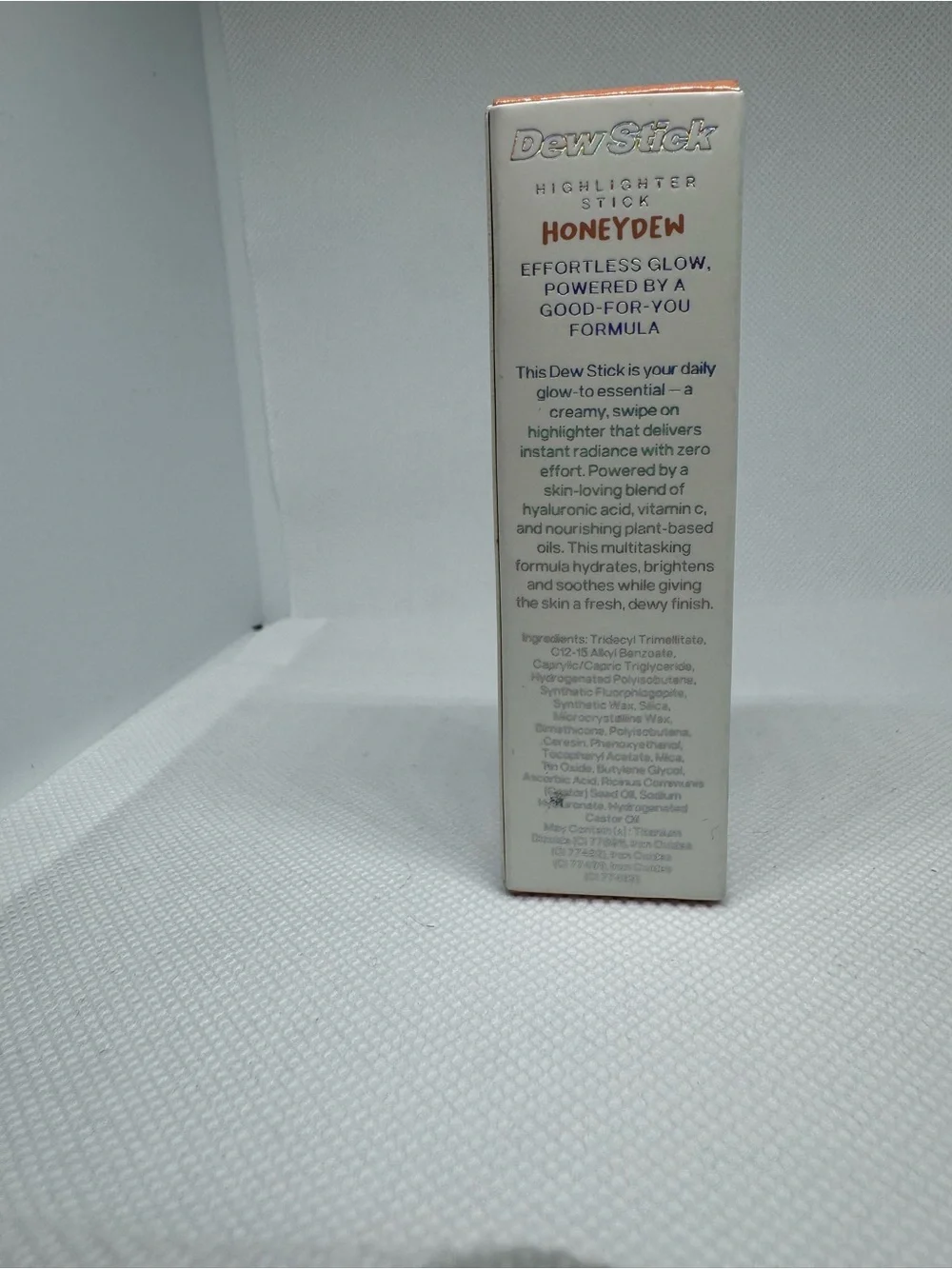 Dew Stick Highlighter — Champagne Glow (Peachy Beige)